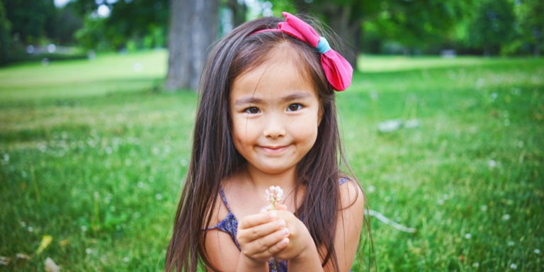 #FollowFriday: Logophile @MiaBeetle on how kindness goes a long way