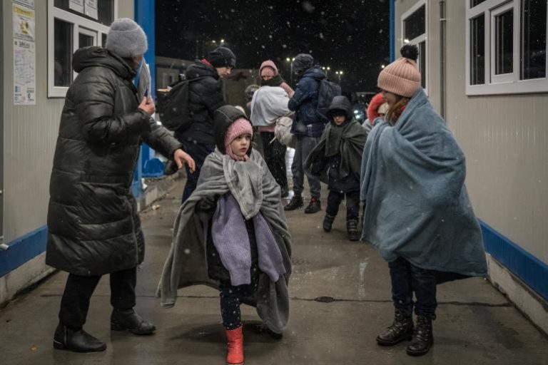 Communities minister calls for Covid-like spirited response as refugees arrive