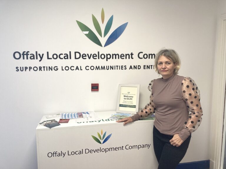 Ukrainian support worker helping refugees in Offaly to find jobs